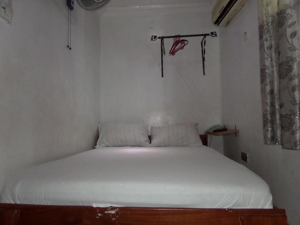 Ben Auto Hotel Lagos Dış mekan fotoğraf