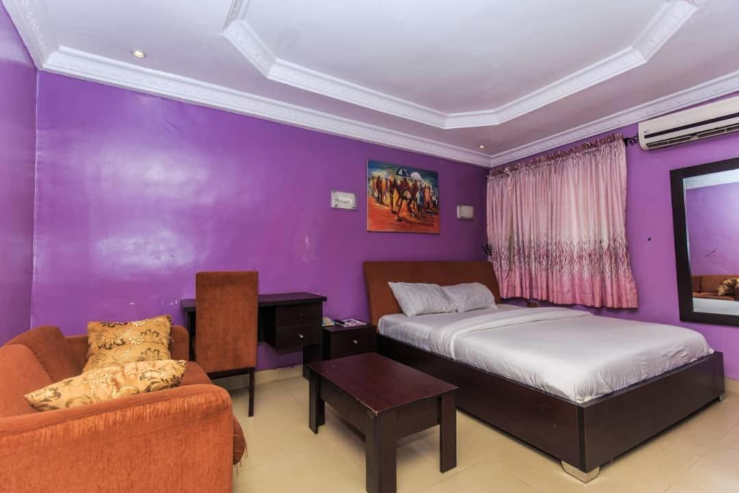 Ben Auto Hotel Lagos Dış mekan fotoğraf