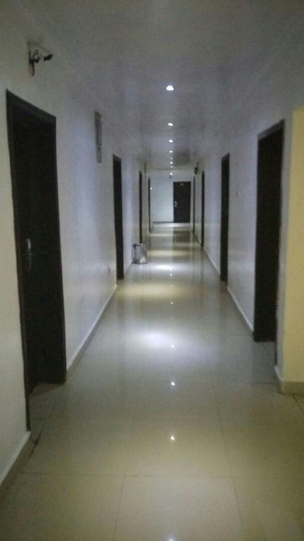 Ben Auto Hotel Lagos Dış mekan fotoğraf