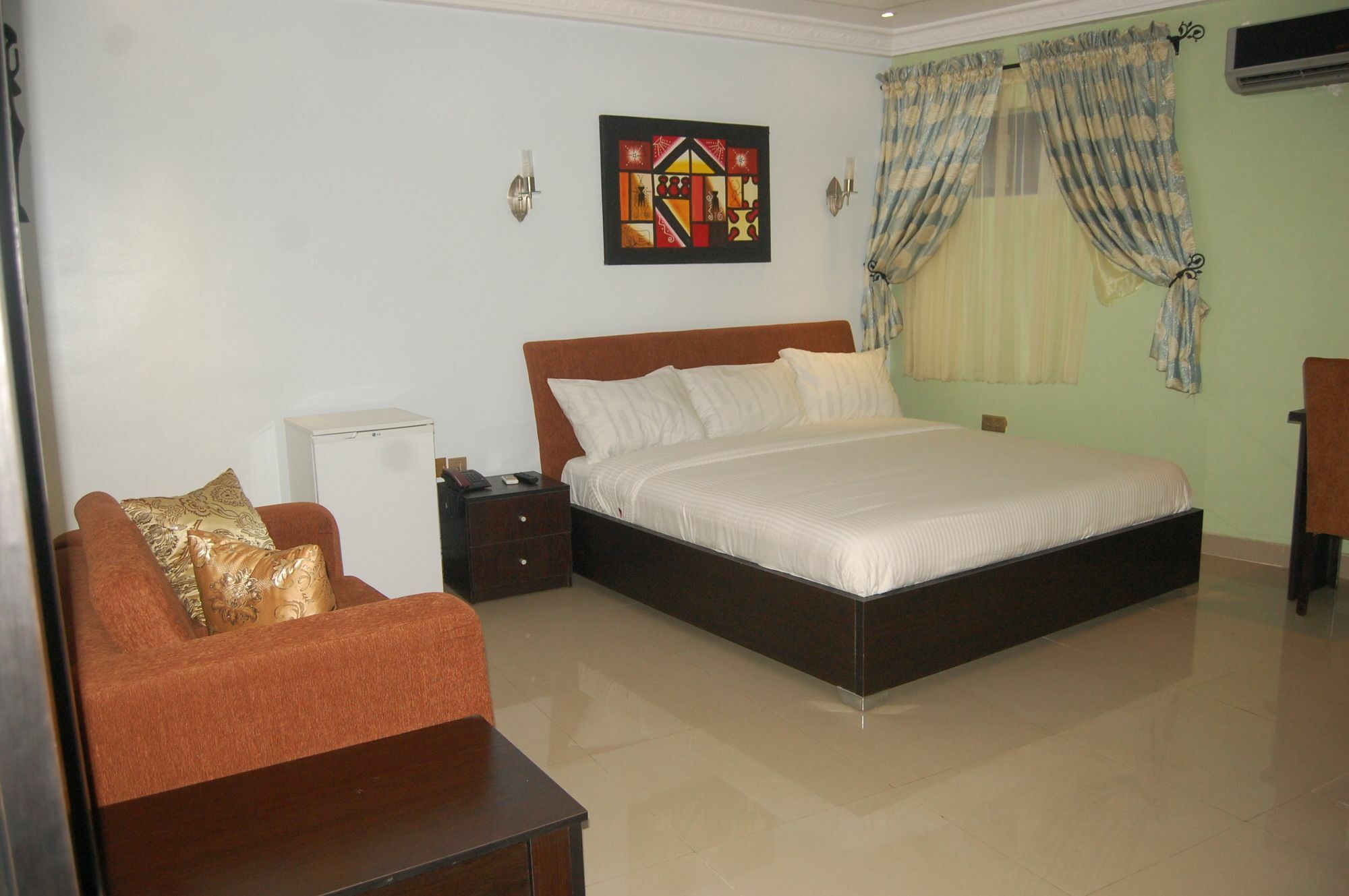 Ben Auto Hotel Lagos Dış mekan fotoğraf